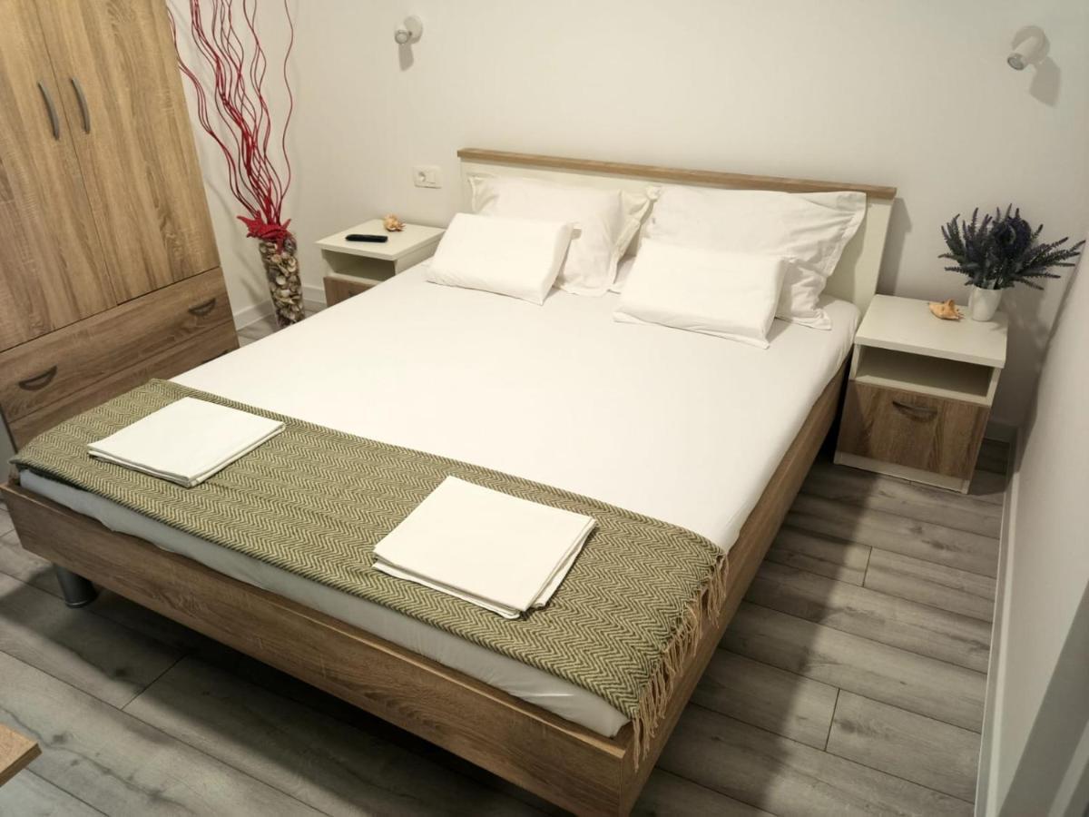 Apartman Lux Makarska Exterior foto