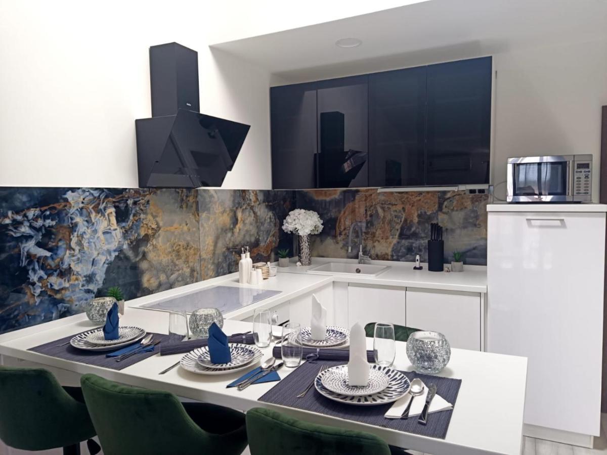 Apartman Lux Makarska Exterior foto
